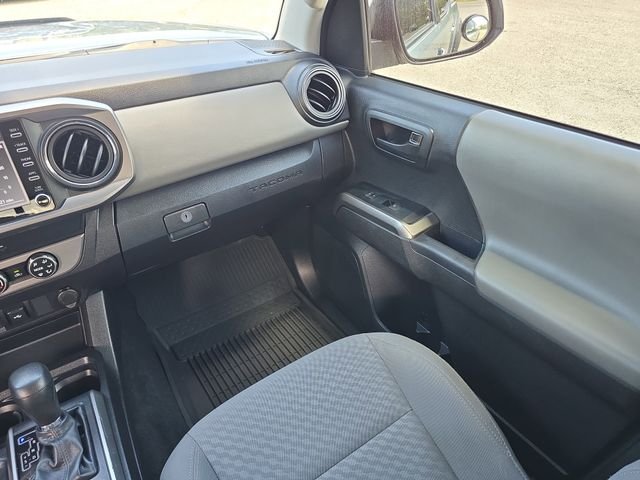 Used 2023 Silver Toyota SR5 image 12