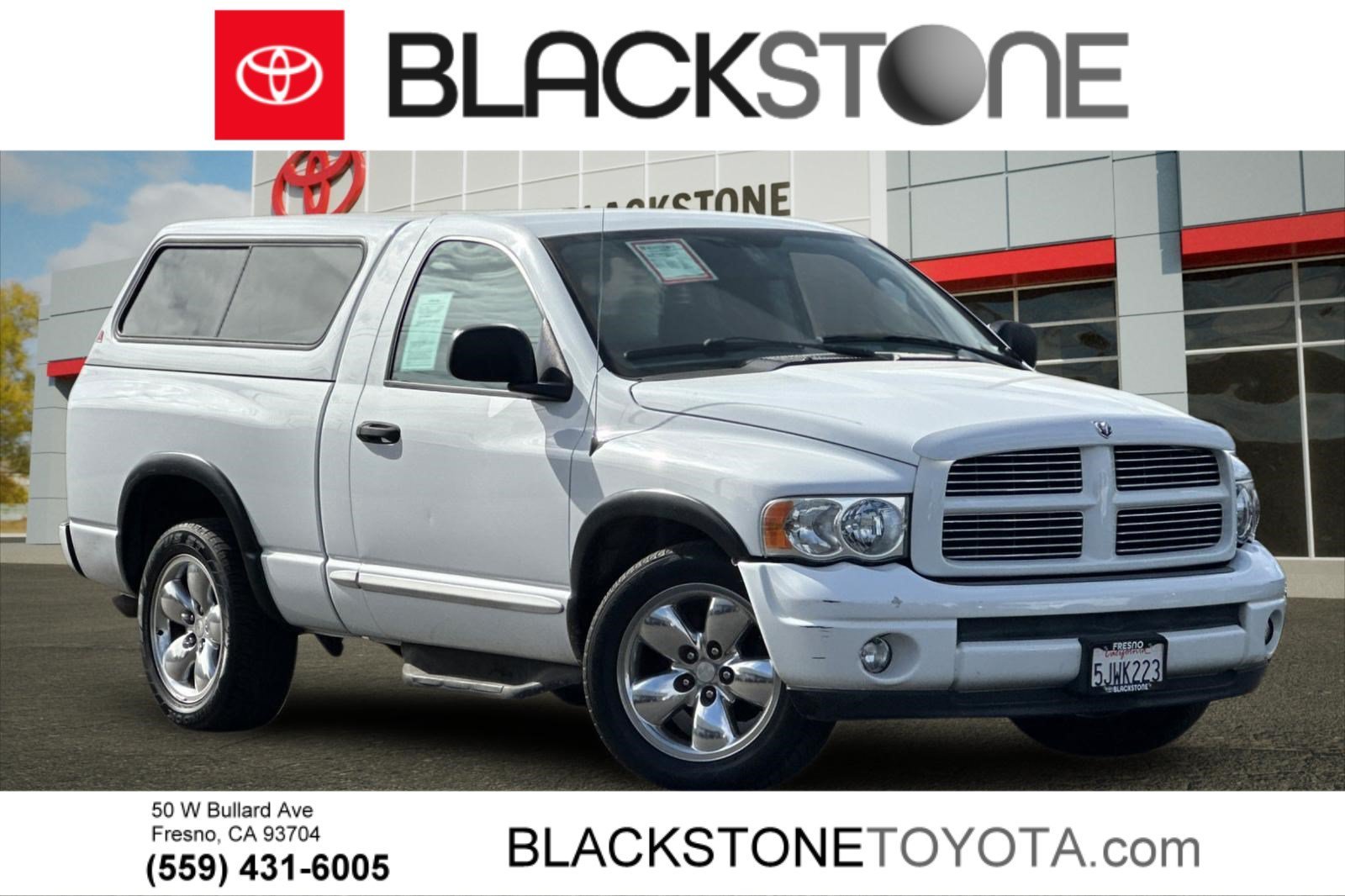 Used 2004 Bright White Dodge SLT image 1