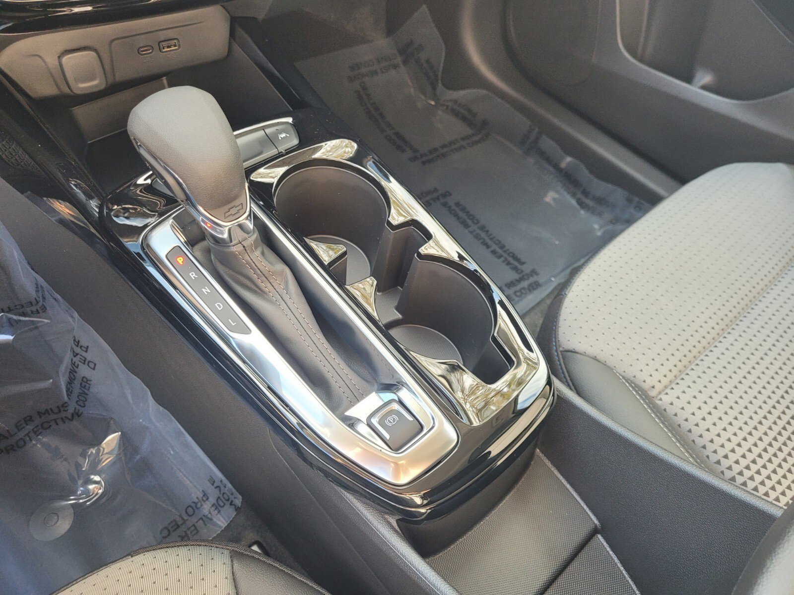 New 2026 Sterling Gray Metallic Chevrolet LT image 29