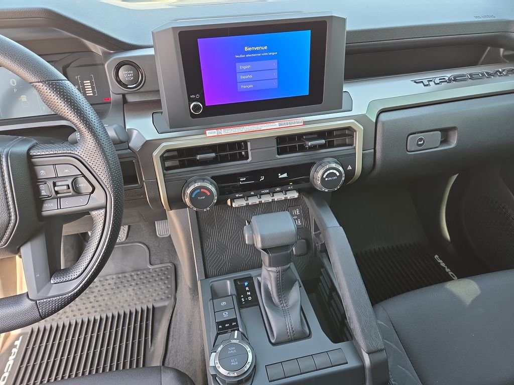 2025 Toyota Tacoma SR5 - Photo 19