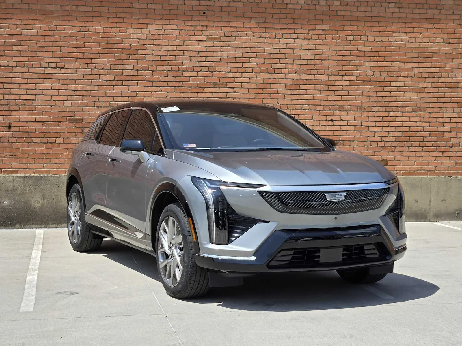 2026 Cadillac OPTIQ Luxury - Photo 2