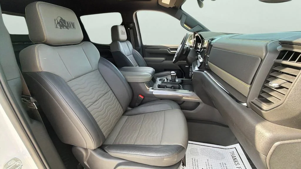 Used 2024 Summit White Chevrolet ZR2 image 34