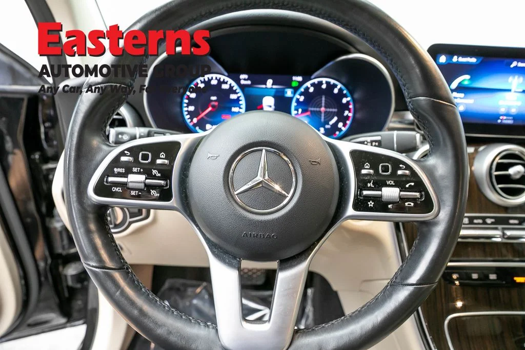 Used 2022 Black Mercedes-Benz GLC 300 image 12