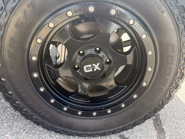 Used 2012 Red Toyota Base image 17