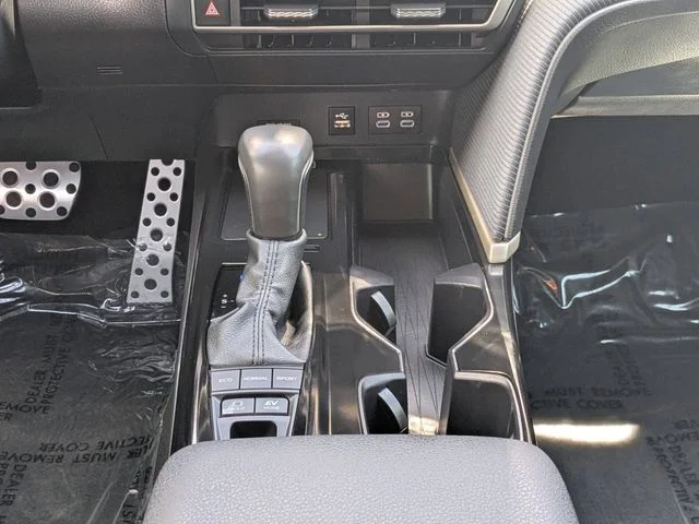 Used 2019 White Ford King Ranch image 18