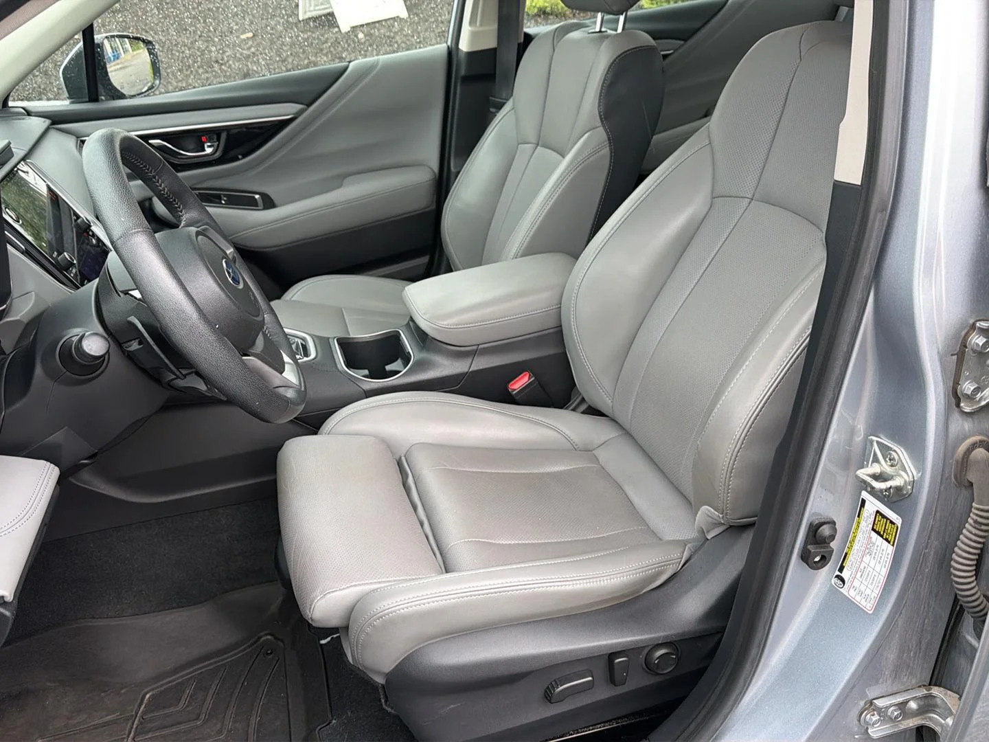 Used 2020 Ice Silver Metallic Subaru Limited XT image 19