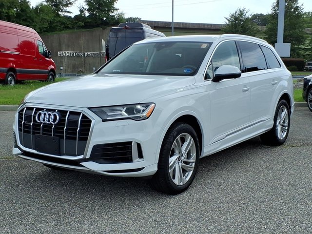 2023 Audi Q7 Premium Plus