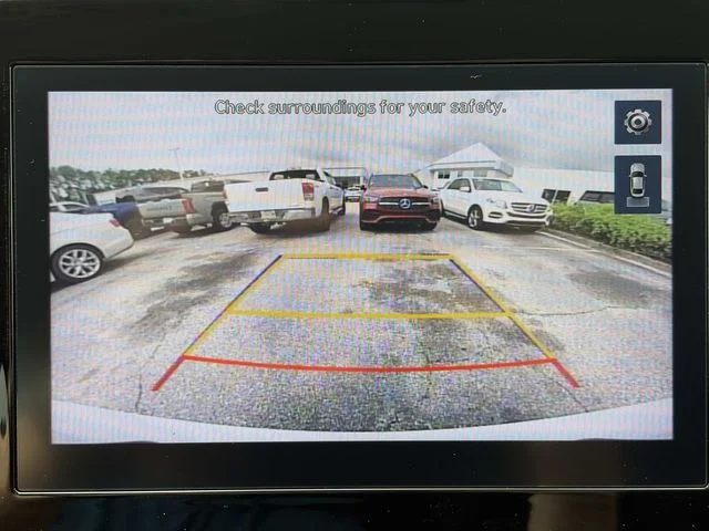 Used 2022 Gray Hyundai SEL image 27