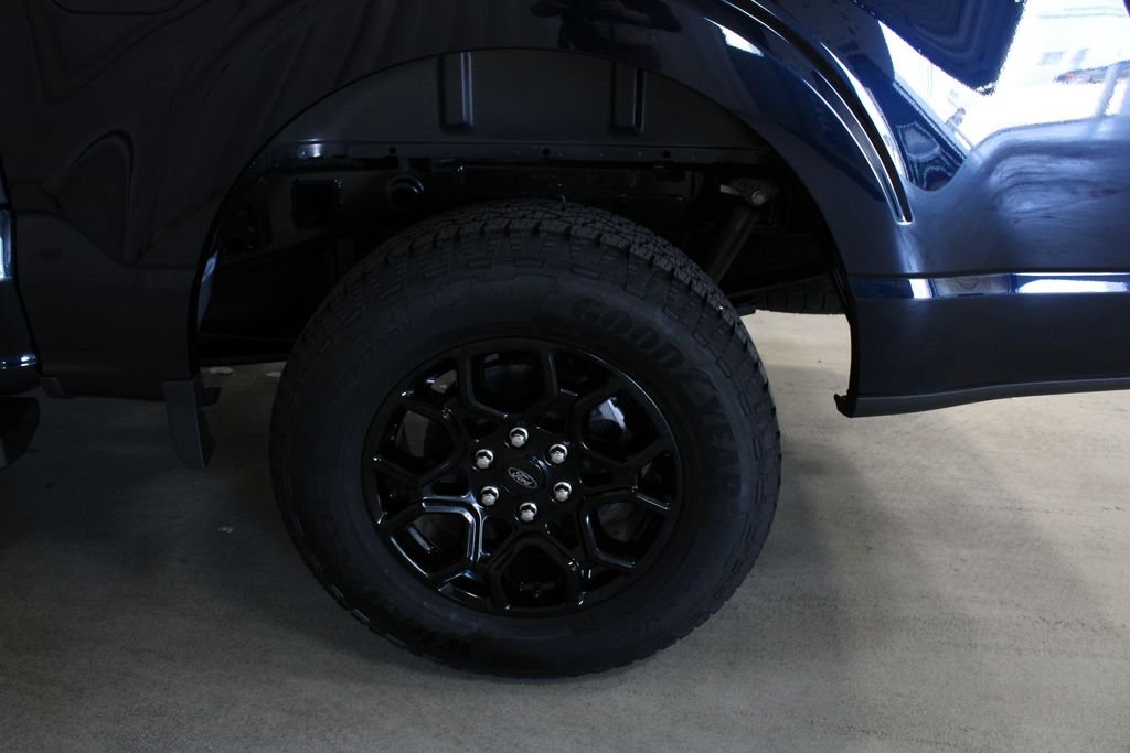 New 2026 Antimatter Blue Metallic Ford XLT image 28