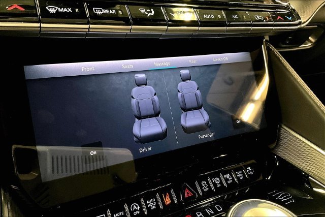 Used 2024 Diamond Black Crystal Pearlcoat Jeep Series II image 38