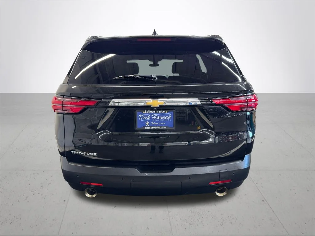 Used 2022 Black Chevrolet LS image 5