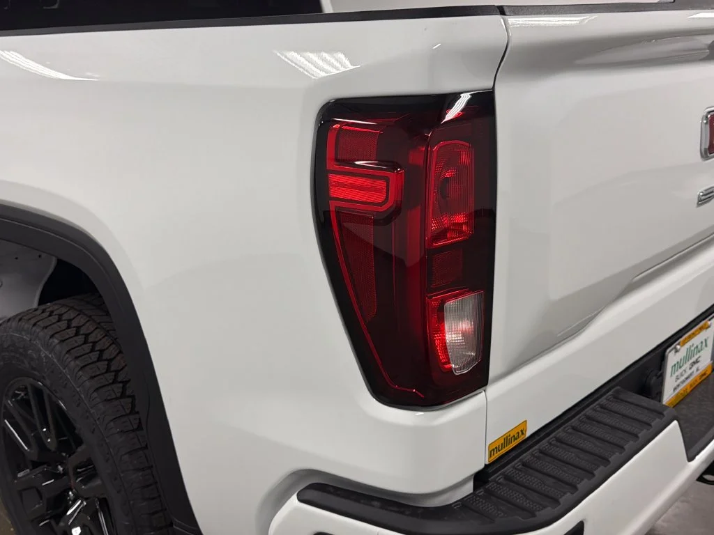 2026 GMC Sierra 1500 Elevation - Photo 13