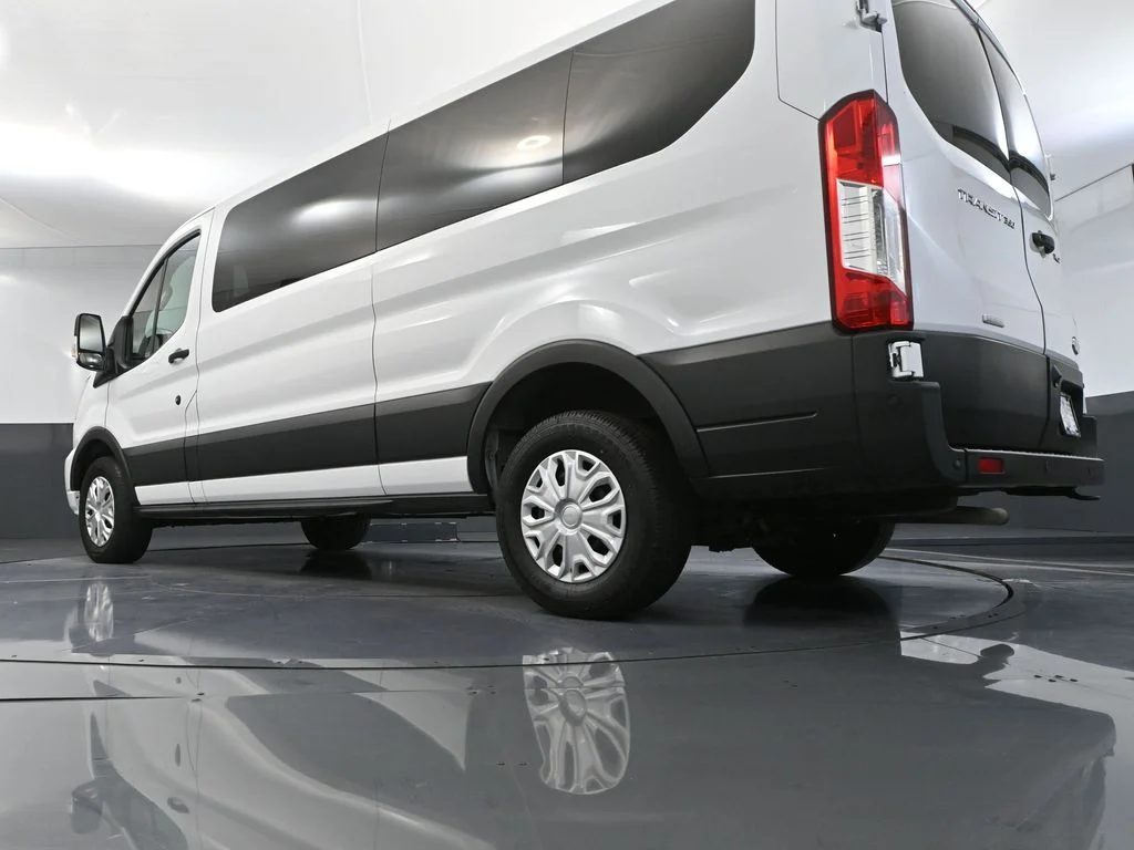 Used 2023 White Ford XLT image 45