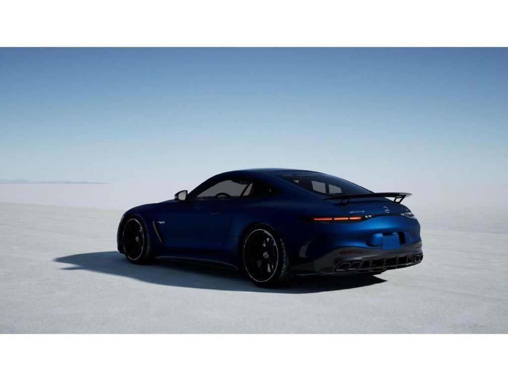 New 2026 MANUFAKTUR Starling Blue Magno Mercedes-Benz AMG® GT 63 S E Performance Coupe image 71