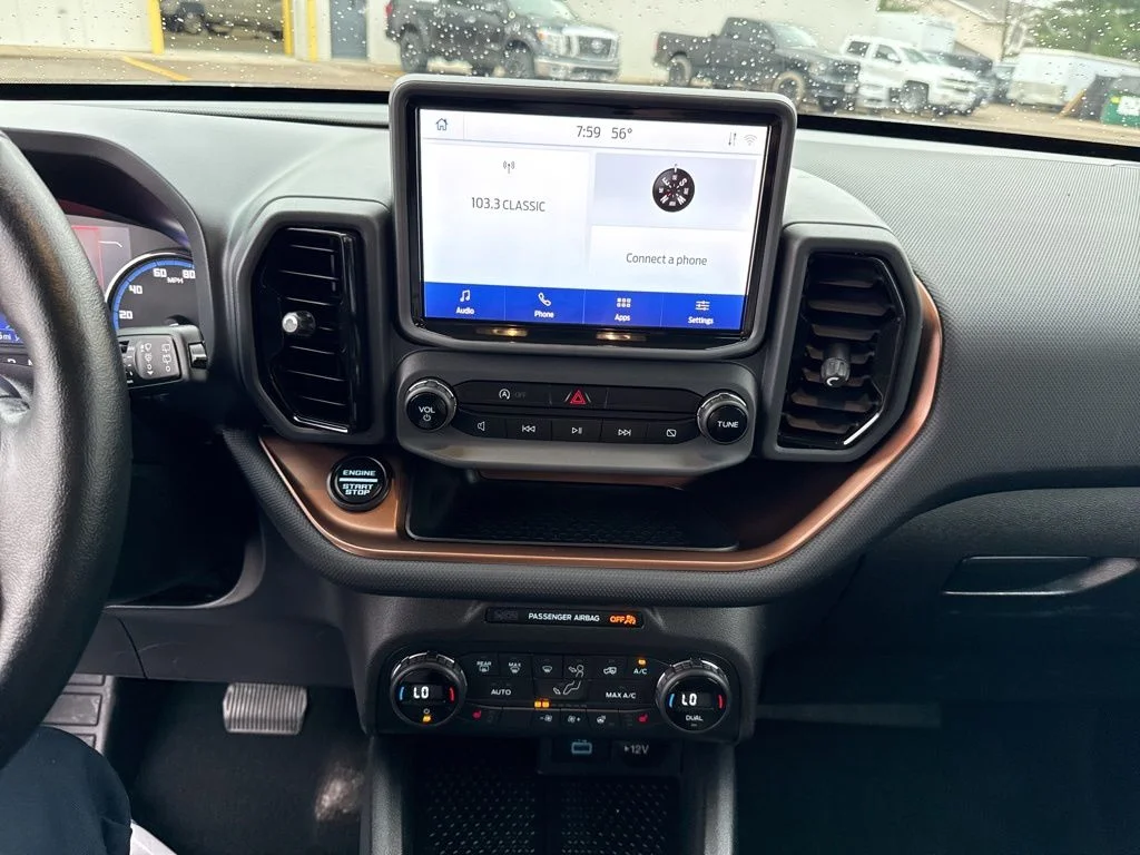 Used 2021 Alto Blue Metallic Tinted Clearcoat Ford Outer Banks image 22