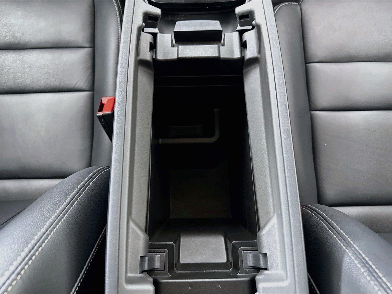 Used 2026 Gun Metallic Nissan SL image 29