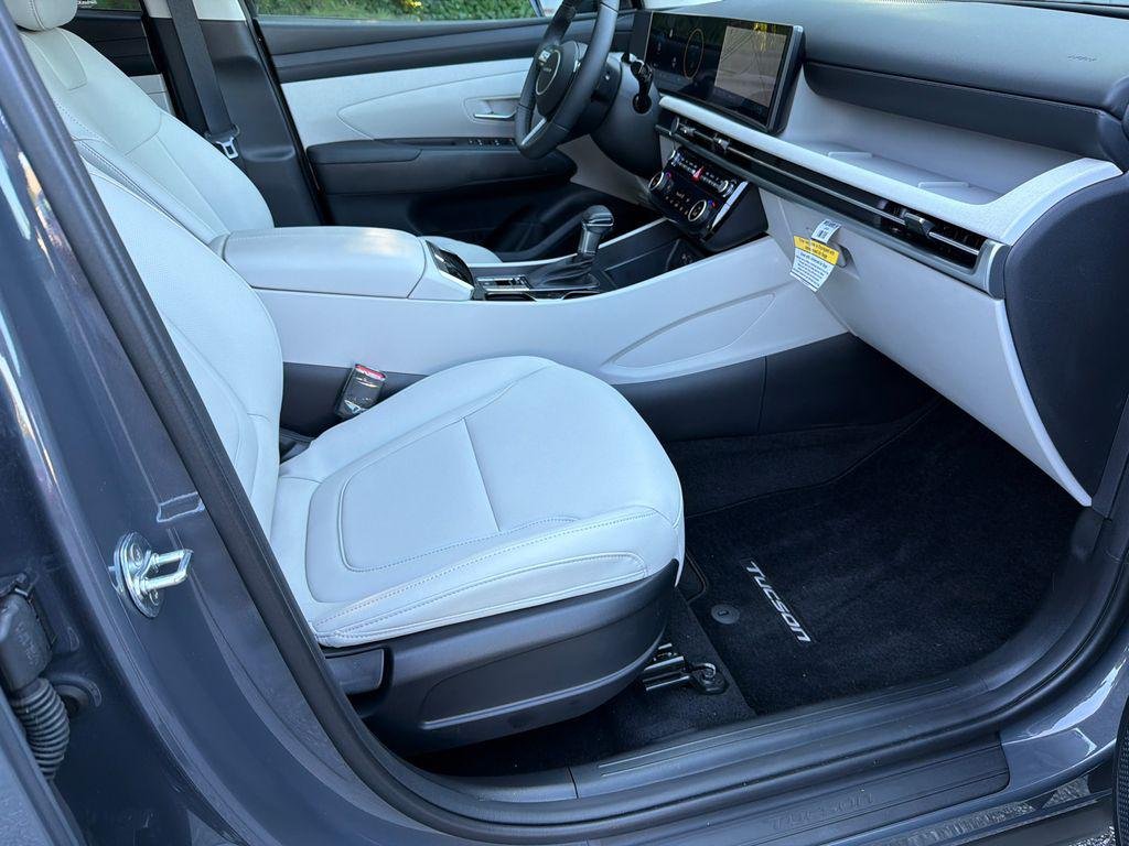 New 2026 Gray Hyundai SEL Premium FWD image 13