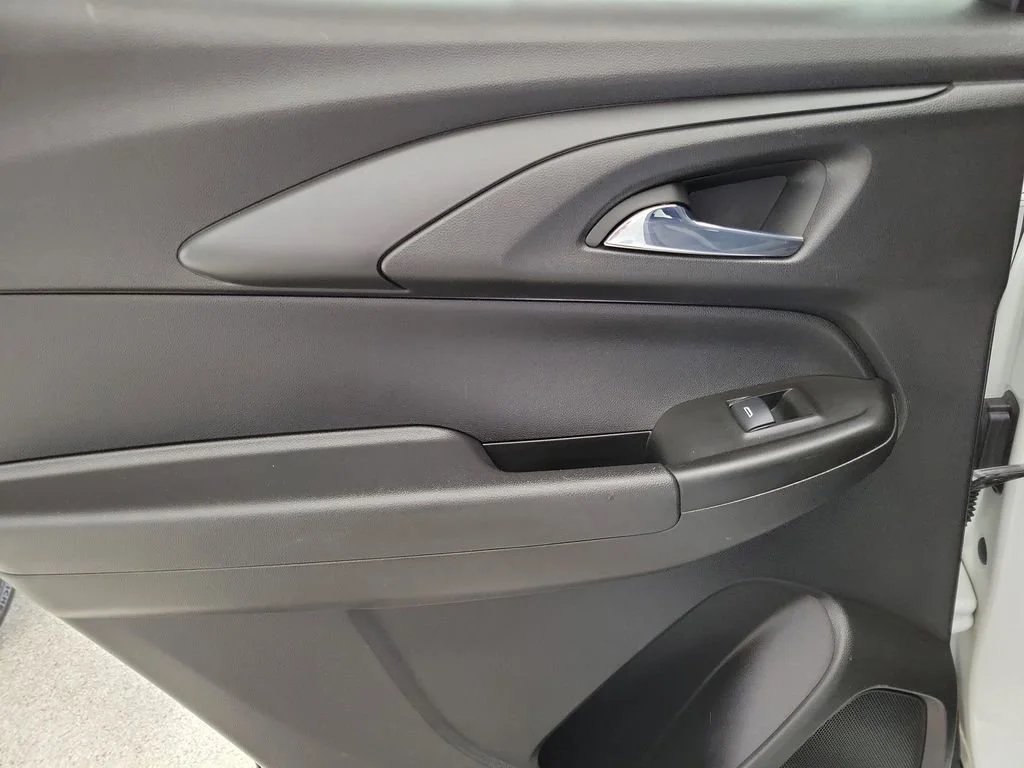 2023 Chevrolet TrailBlazer LT - Photo 17