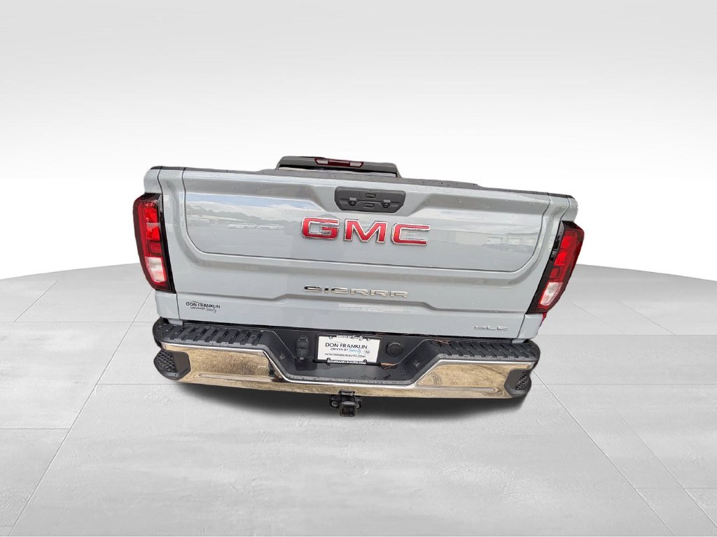 Used 2024 Gray GMC SLE image 4