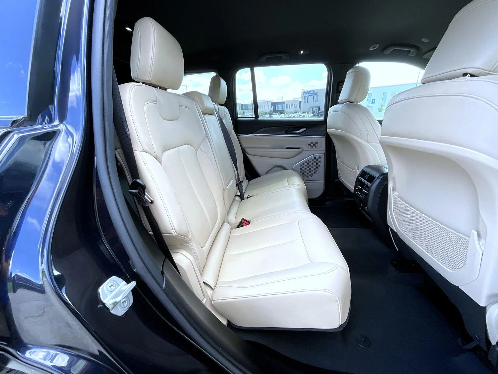 Used 2023 Black Jeep Limited image 19