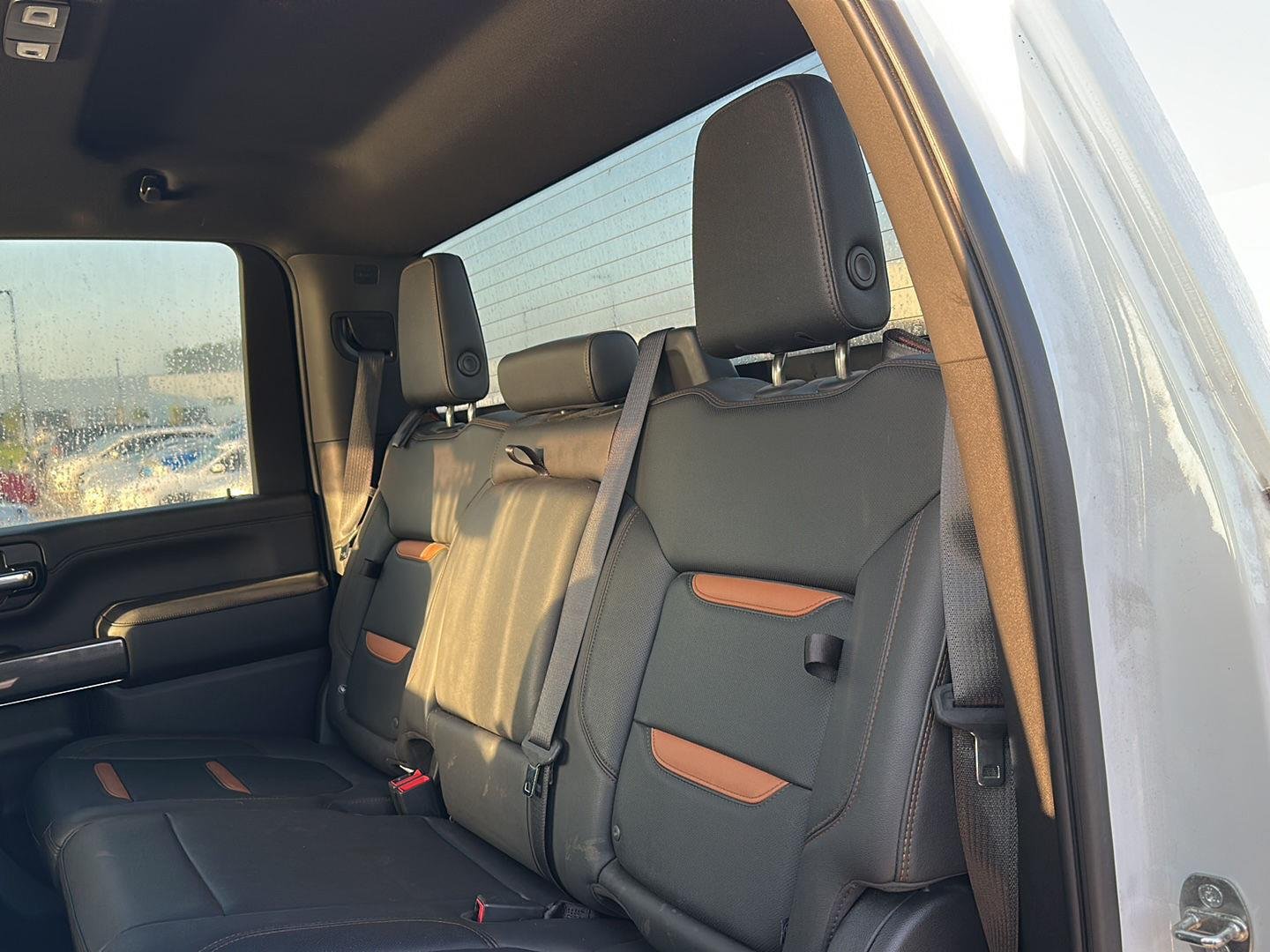 Used 2022 Summit White GMC AT4 image 8