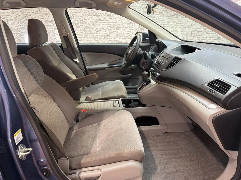 Used 2014 Twilight Blue Metallic Honda LX image 11