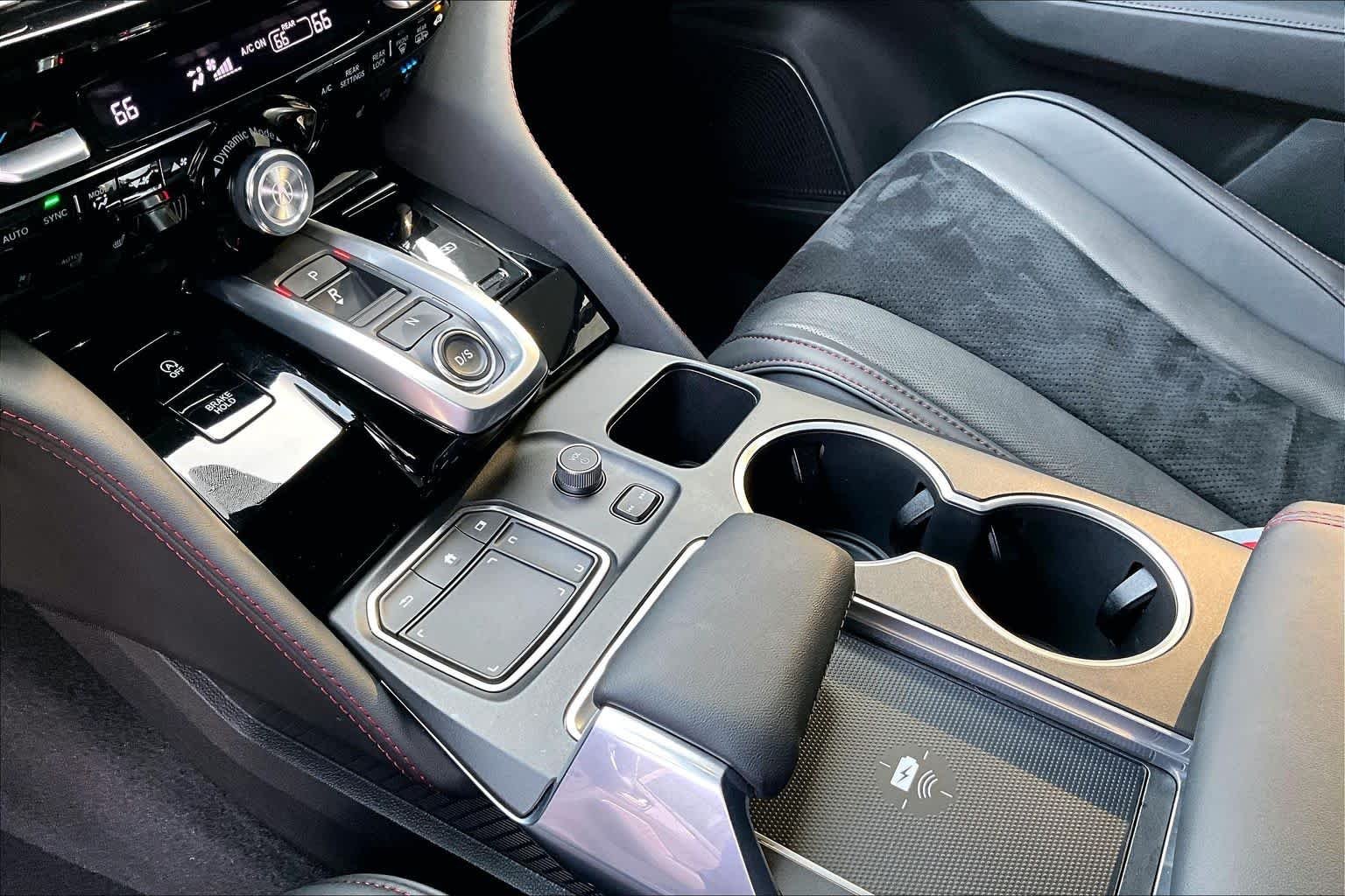Used 2023 Platinum White Pearl Acura w/A-Spec Package image 17