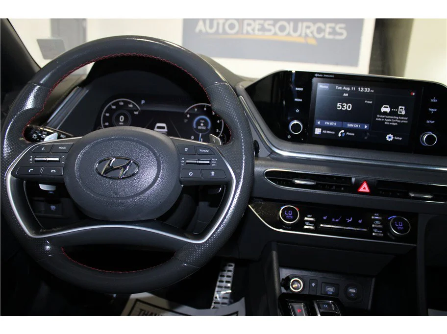 Used 2021 Portofino Gray Hyundai SEL Plus image 33