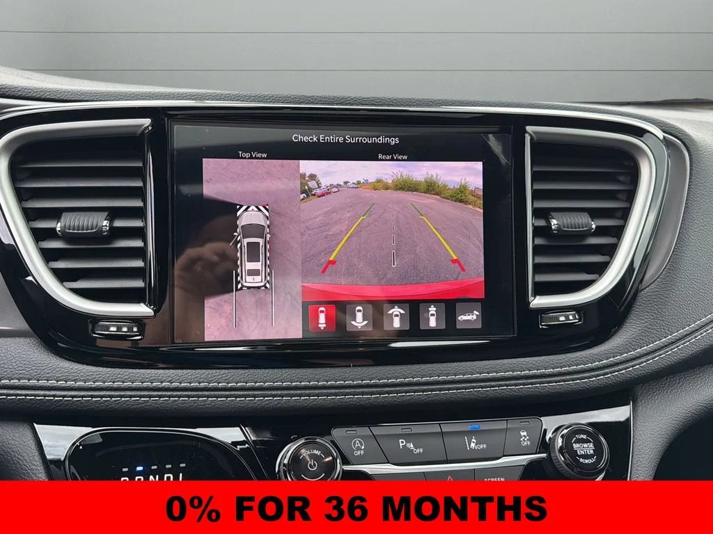 New 2026 Red Hot Pearl-Coat Exterior Paint Chrysler Select image 21