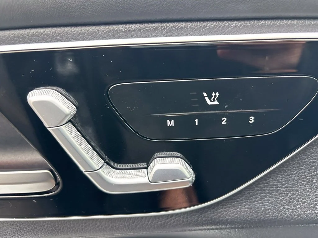 Used 2023 Black Mercedes-Benz GLC 300 image 18