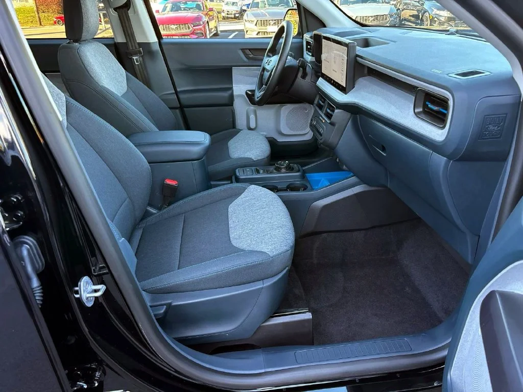 Used 2026 Shadow Black Ford XLT image 18