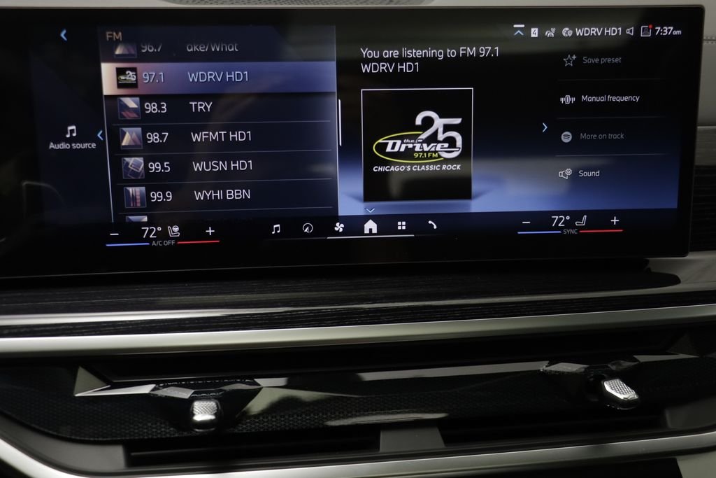 New 2026 Black Sapphire Metallic BMW xDrive40i image 10