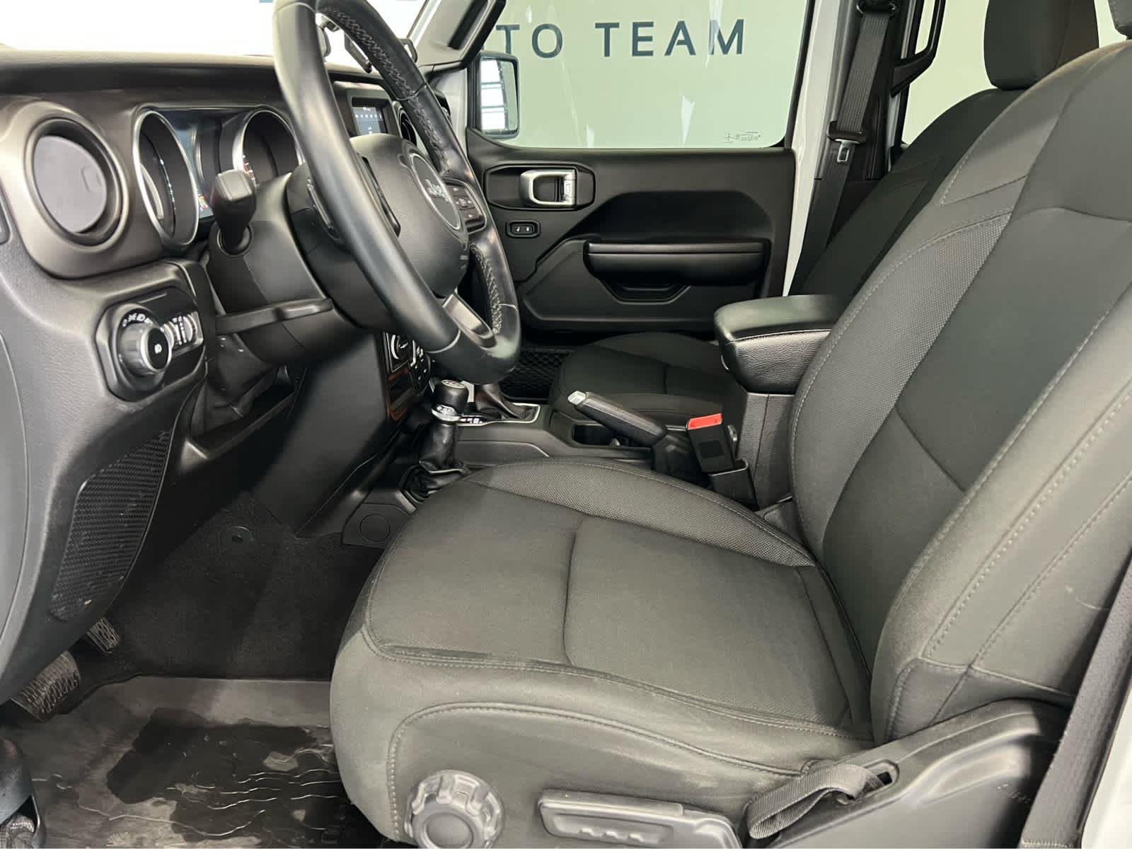 2021 Jeep Wrangler Unlimited Willys - Photo 11