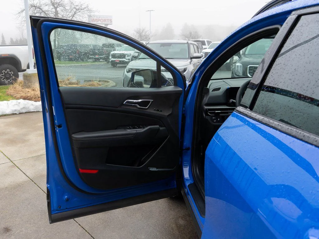 New 2026 Nebular Blue Kia X-Pro Prestige image 16