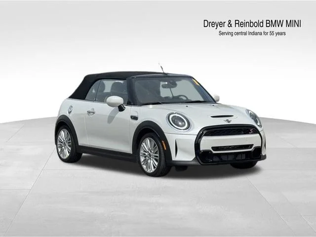 2024 MINI Convertible Cooper S's photo