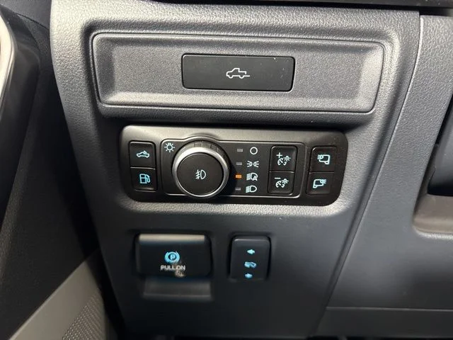 New 2026 Carbonized Gray Metallic Ford Platinum image 20