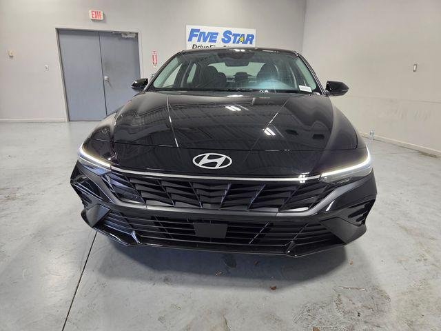 New 2026 Black Hyundai Limited image 2