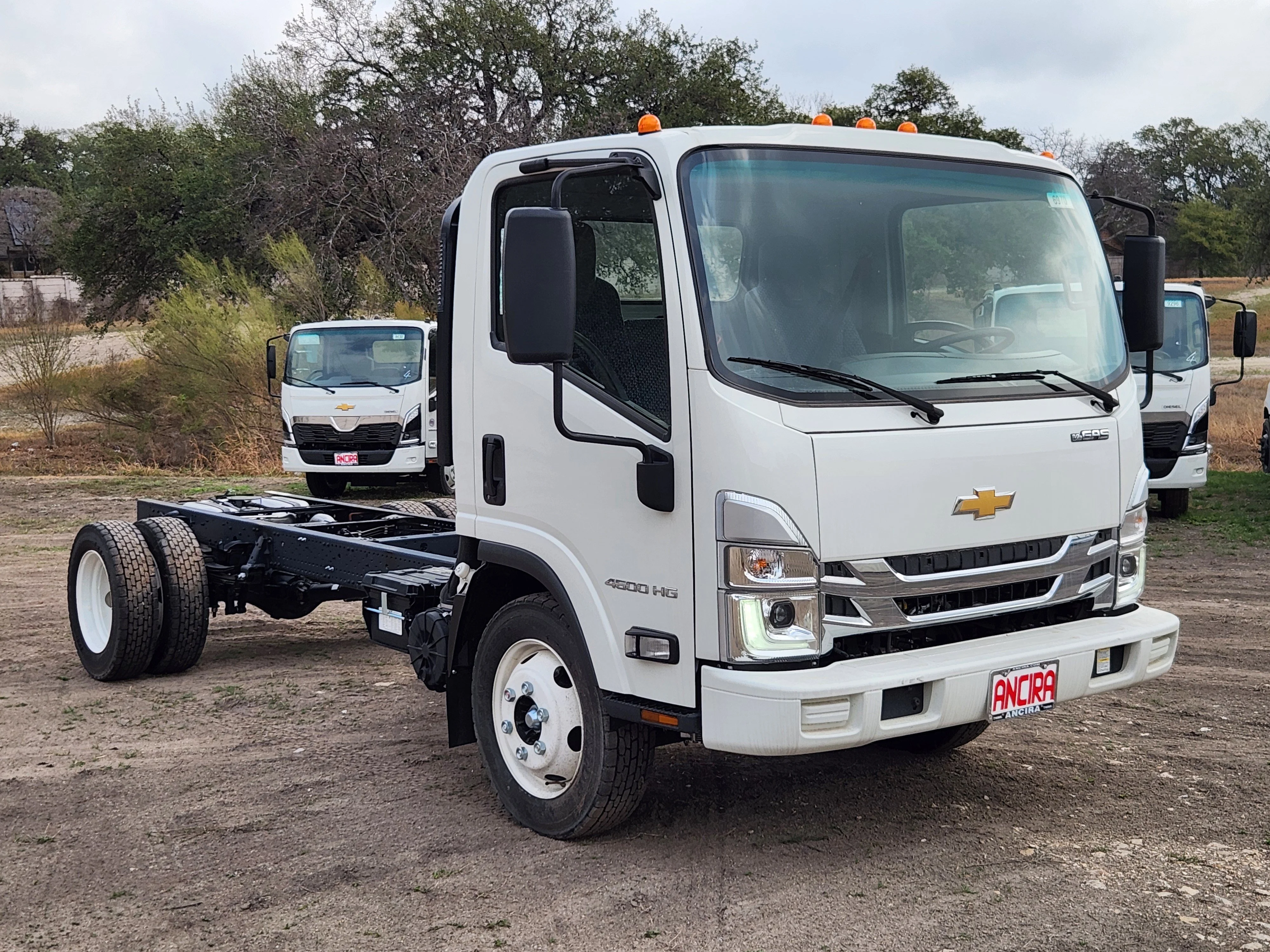 2025 Chevrolet Low Cab Forward 4500 Gas 176" WB Regular Cab's photo