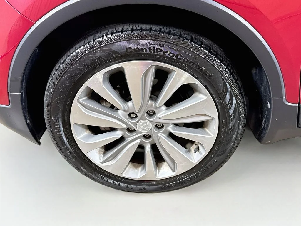 Used 2019 Red Buick Preferred image 37