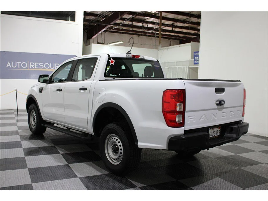 Used 2022 White Ford XL Pickup 4D 5 ft image 6
