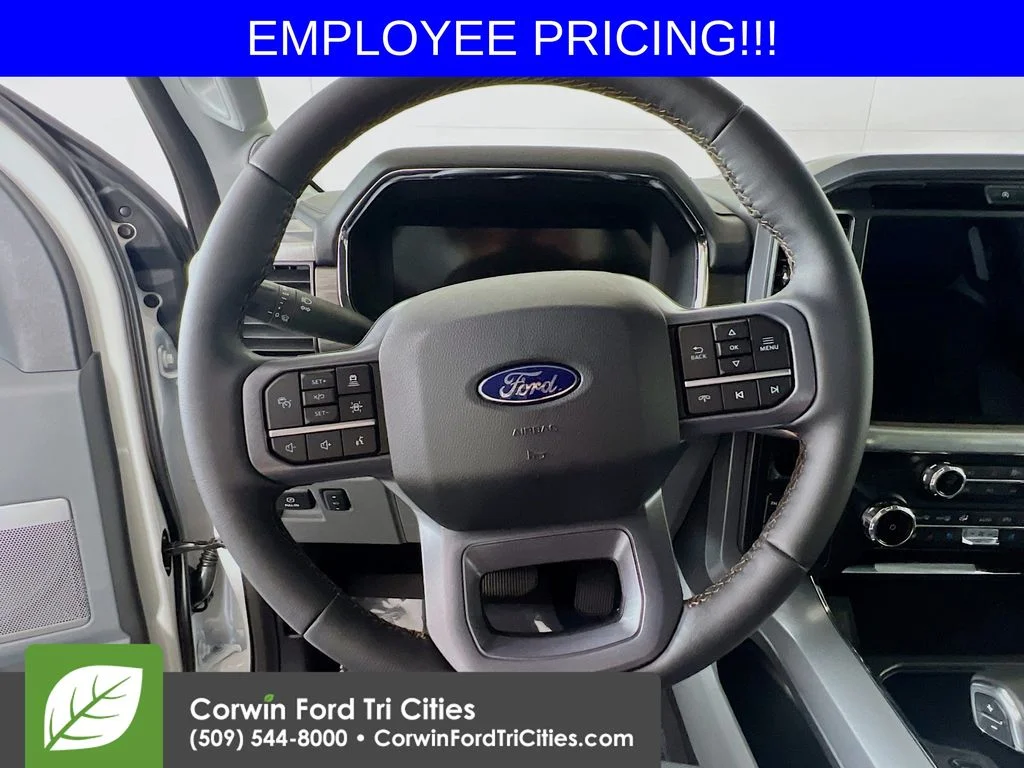 New 2026 Star White Metallic Tri-Coat Ford Lariat image 8