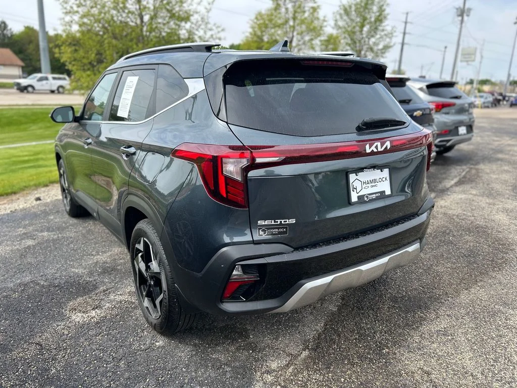 Used 2024 Gray Kia EX image 31