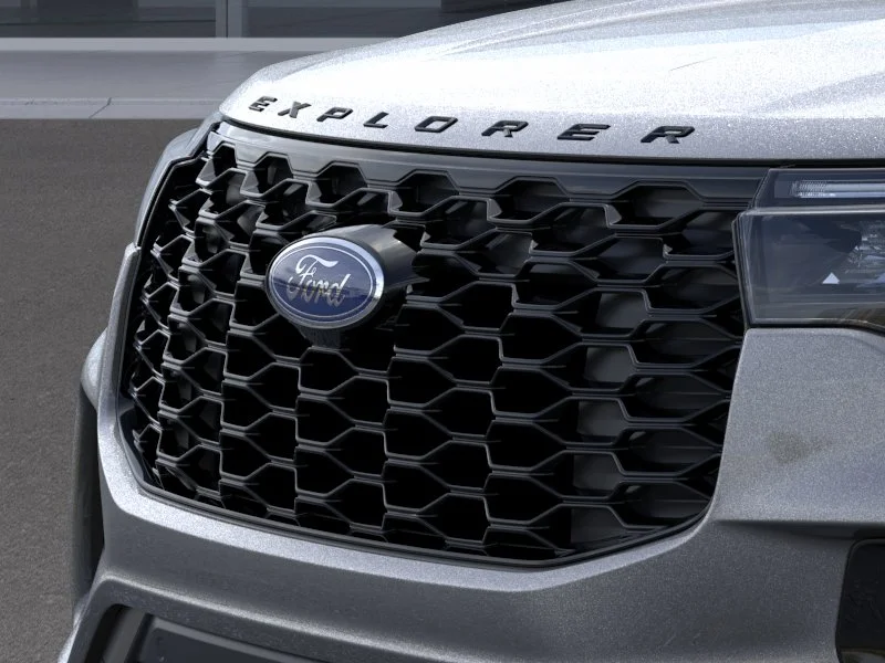 New 2026 Carbonized Gray Metallic Ford ST-Line image 17