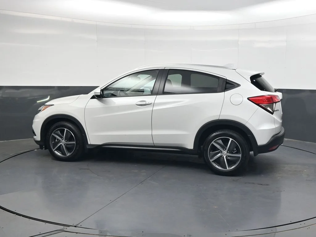 Certified Used 2022 White Honda EX image 7