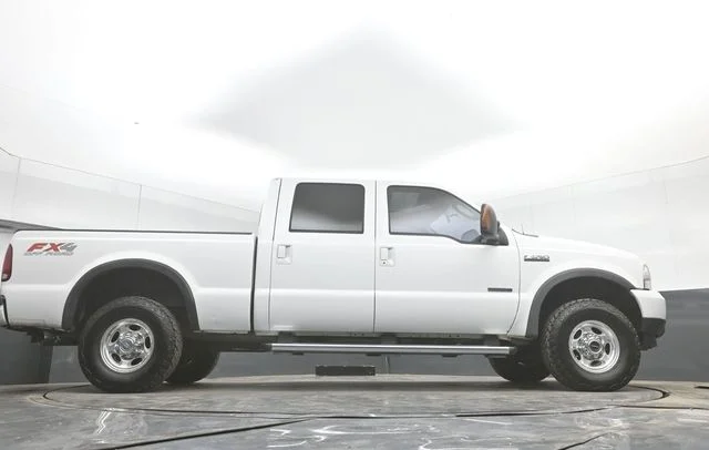 Used 2004 Beige Ford XLT image 46
