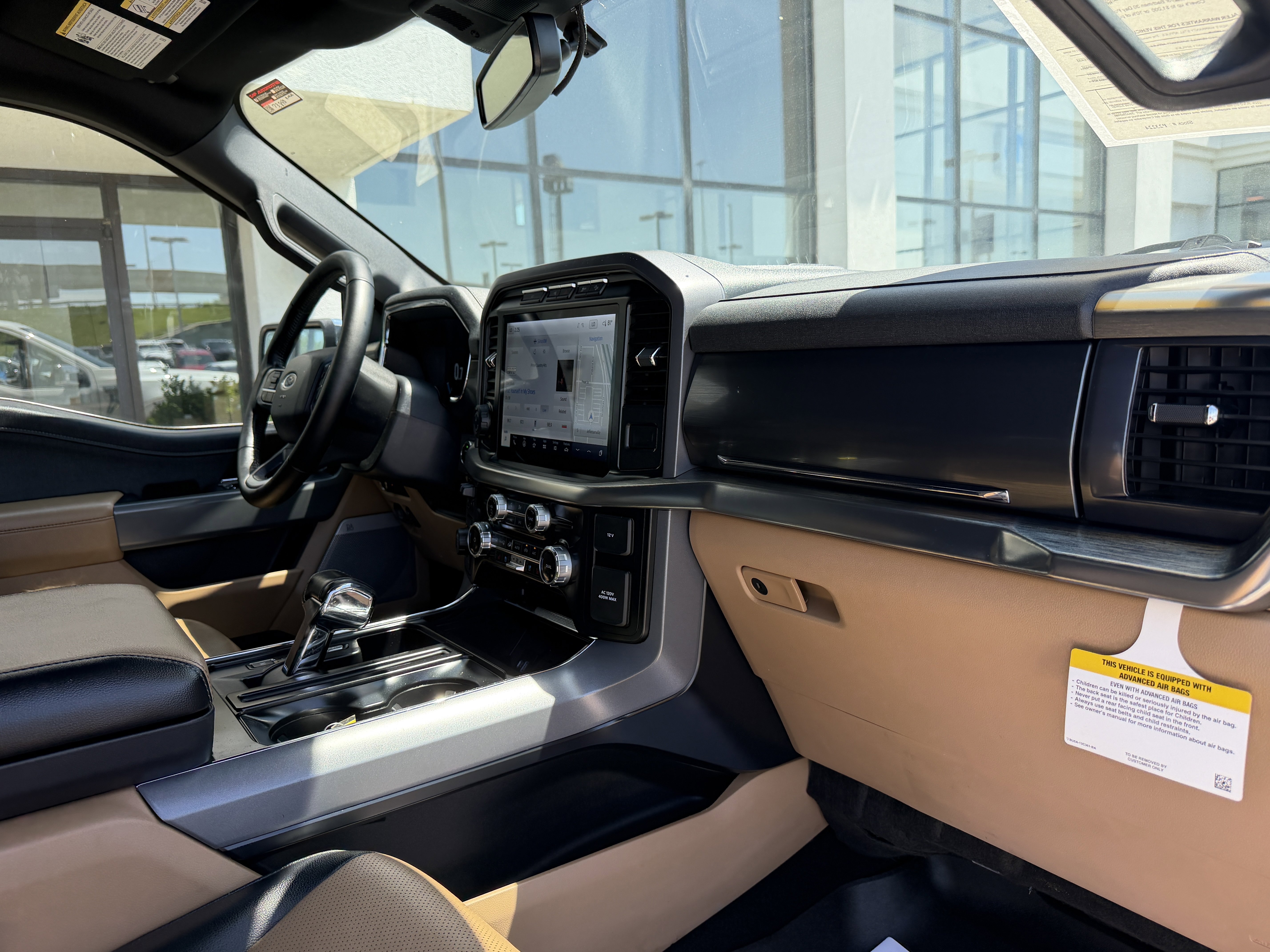 Used 2023 Oxford White Ford LARIAT image 24