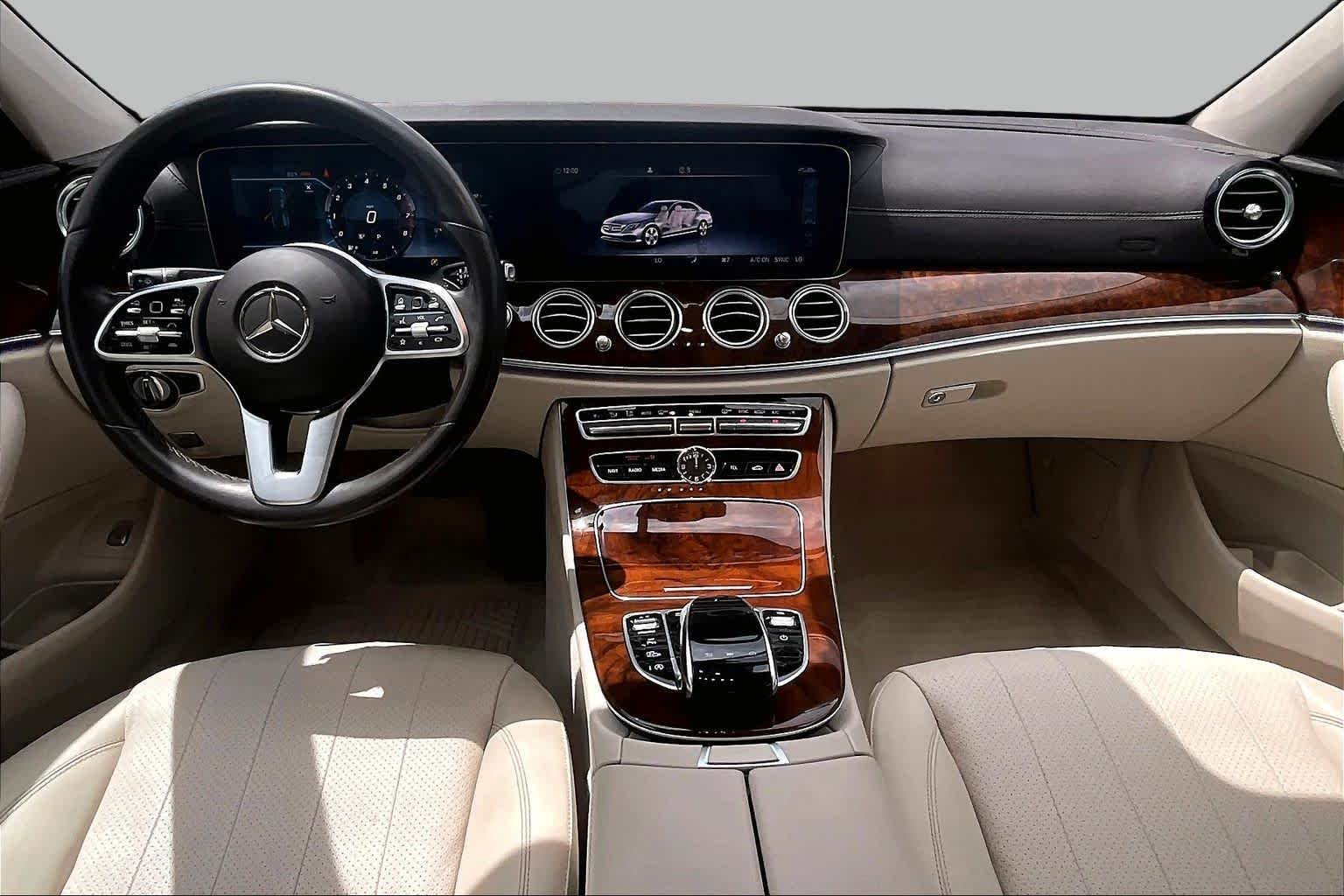 Used 2020 Lunar Blue Metallic Mercedes-Benz E 350 image 16