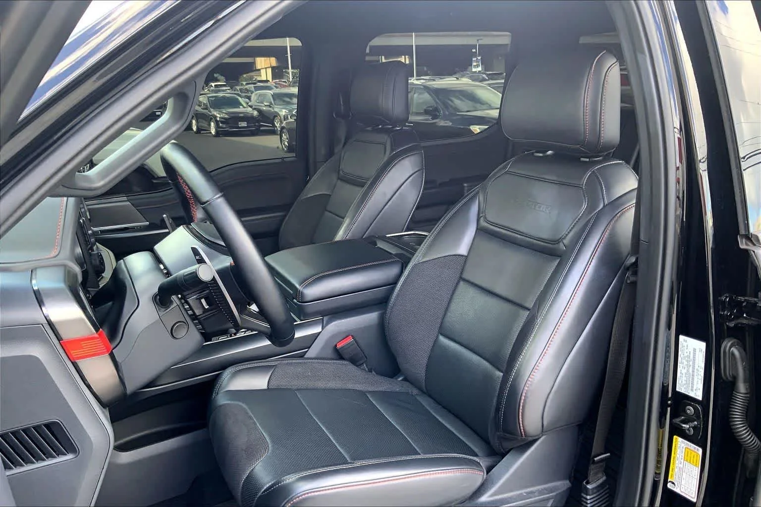 Used 2025 Blk/black Ford Raptor image 11