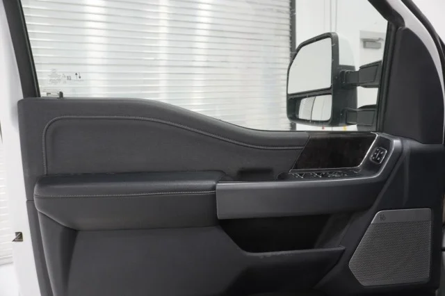 Used 2023 WHITE Ford XL image 8