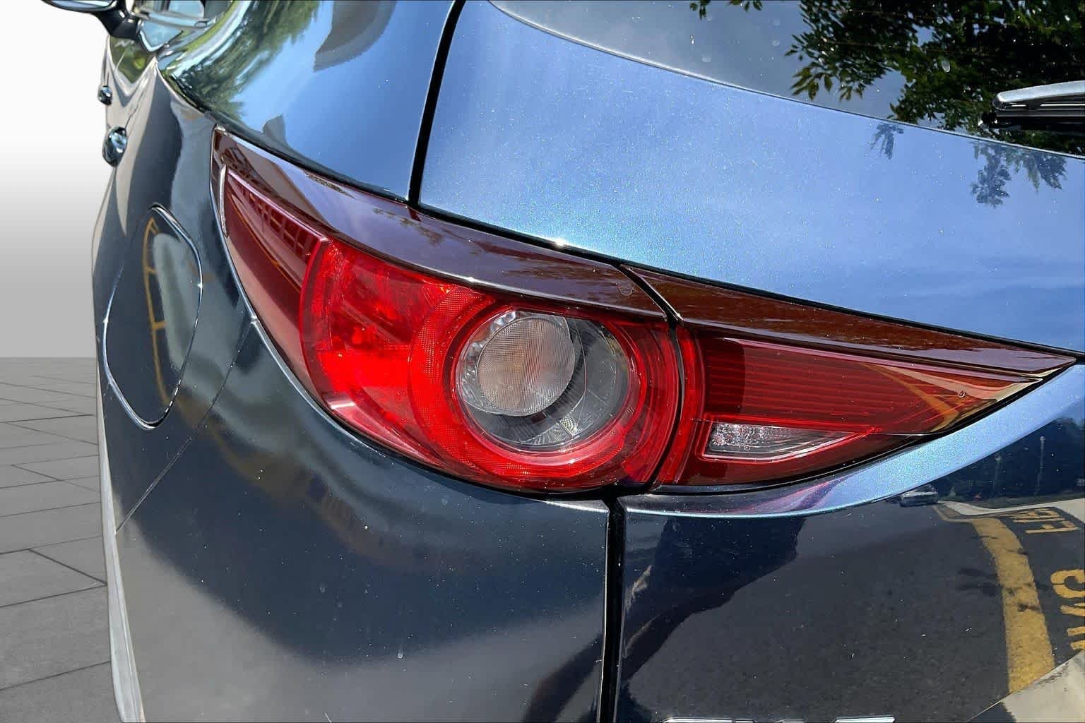 Used 2018 Deep Crystal Blue Mica Mazda Touring image 28